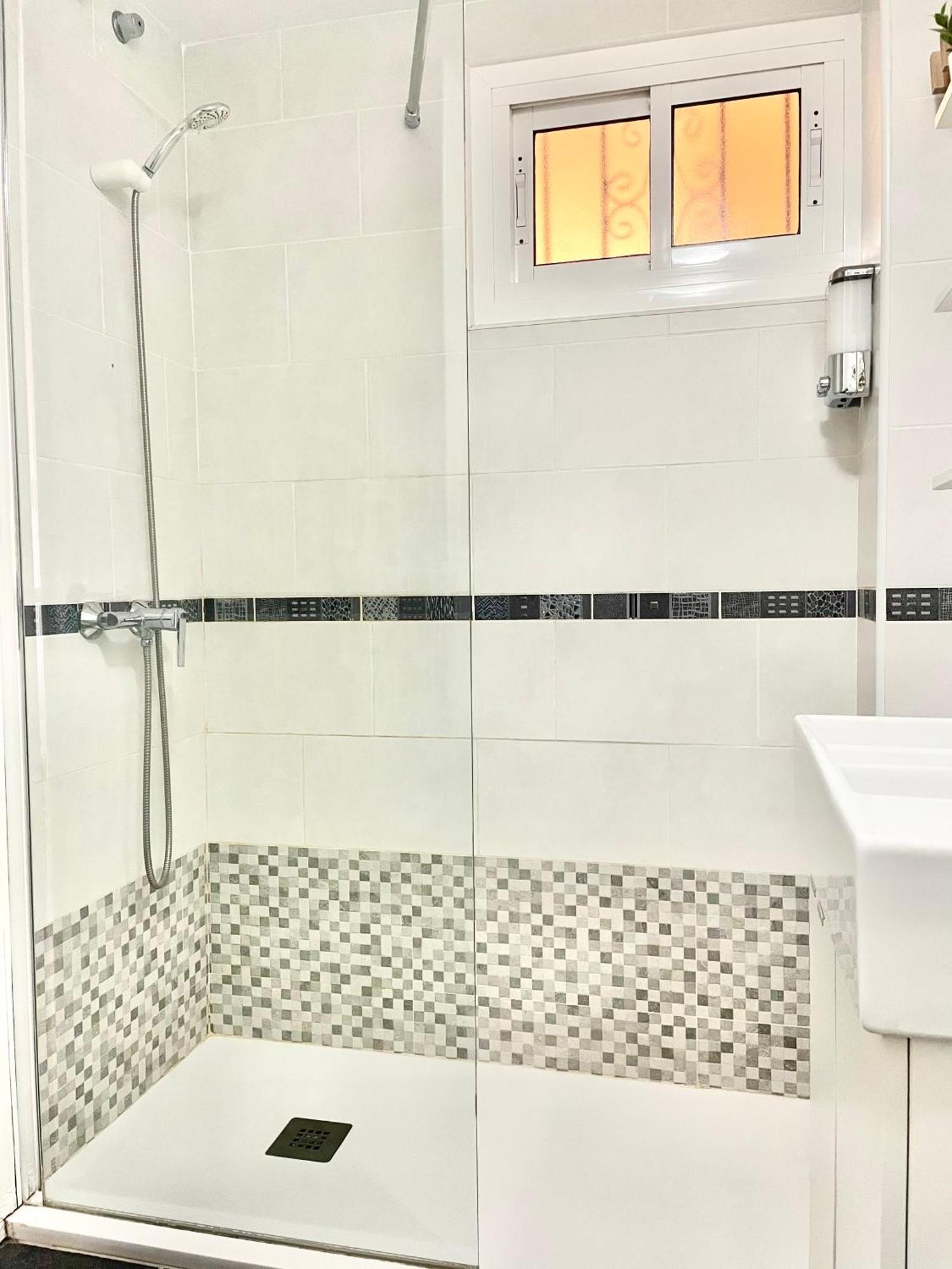 Luxury Suites Minerva Beach Benalmádena Eksteriør bilde