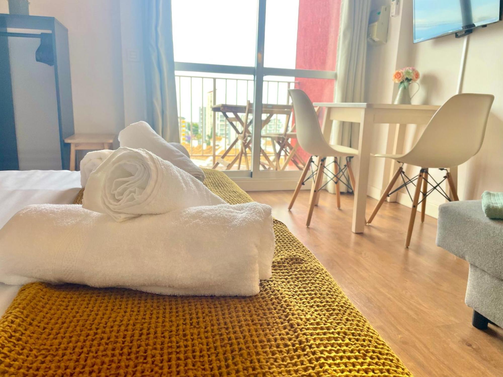 Luxury Suites Minerva Beach Benalmádena Eksteriør bilde